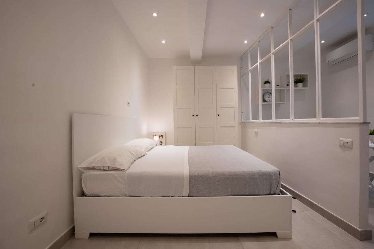 Casa Vacanze Santa Teresella 40 Neapol Zewnętrze zdjęcie